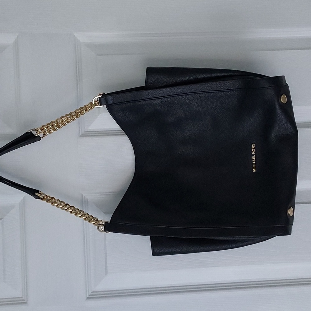Michael Kors - Black Bag